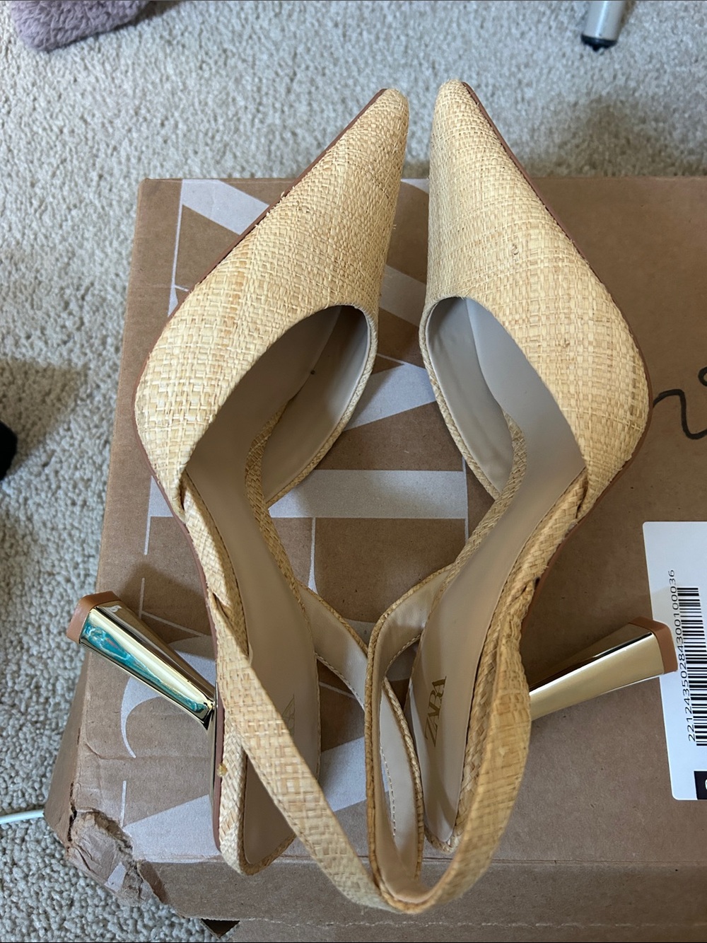 Zara Beige Pointed-Toe Slingback Heels with Metallic Sculpted Heel - Picture 6 of 6